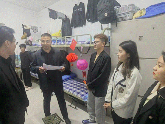 图片 图片